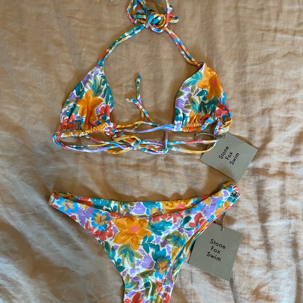 Stone Fox Swim Floral Top (S) and Bottom (M)  (Flores Top and Eniki Bottom).